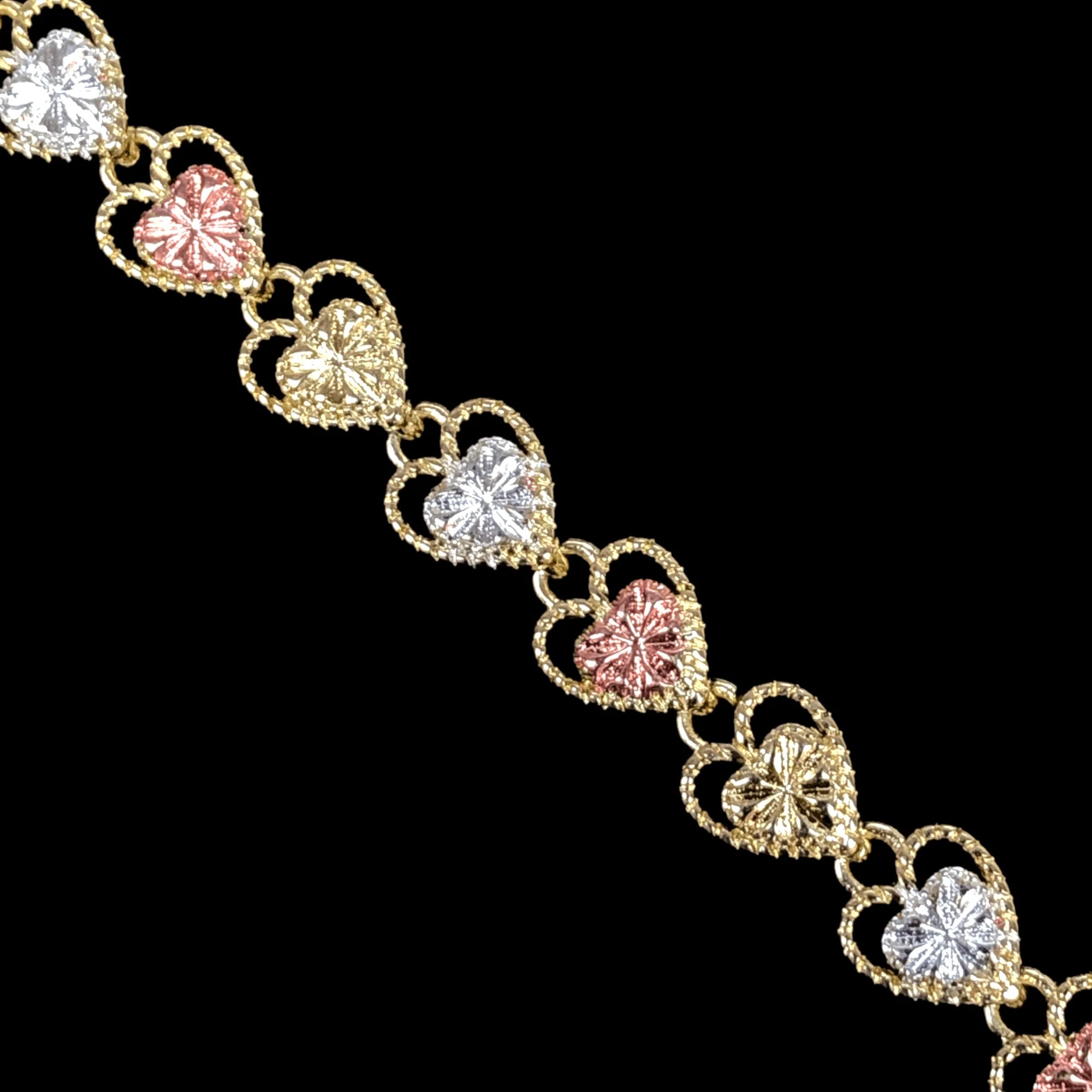 SINGLE HEART BRACELET